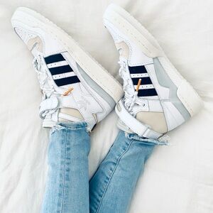 Adidas x Ivy Park Forum Mid: White/Navy
